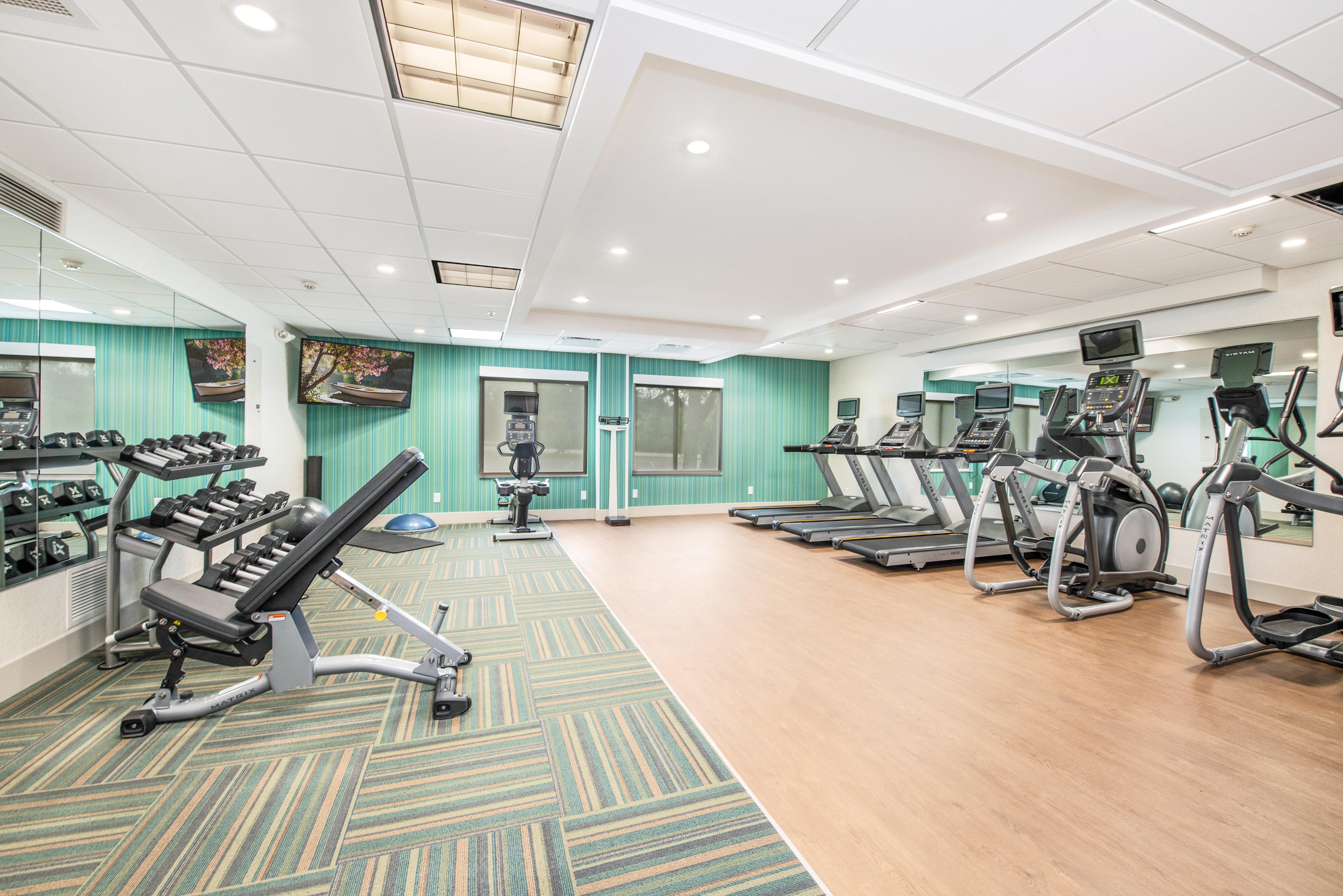 Holiday Inn Express - Delafield By Ihg Ngoại thất bức ảnh